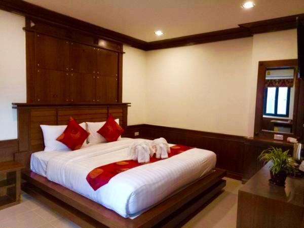 Lanta White'S House Hotel Koh Lanta Exterior photo